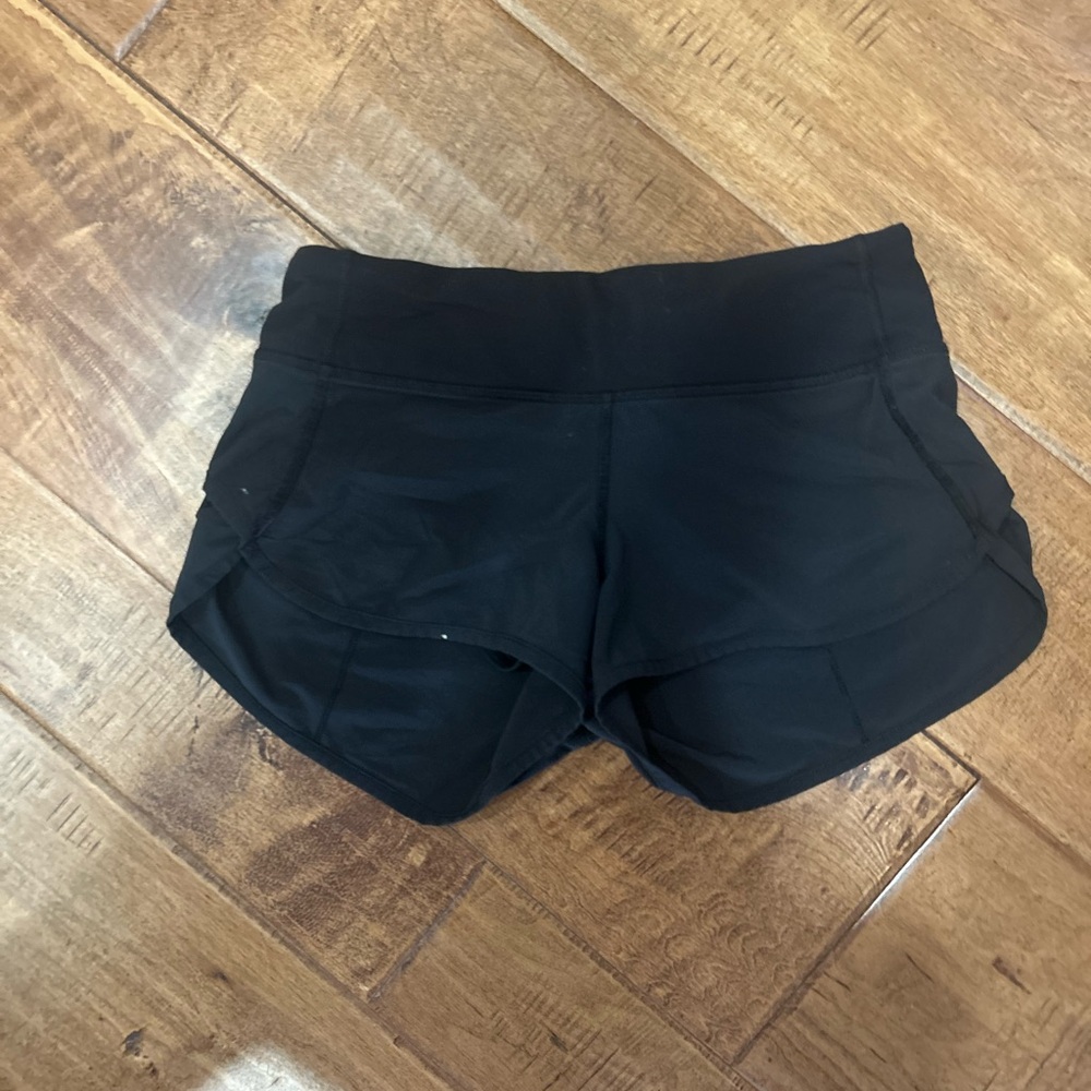 Lululemon Women's Black Shorts